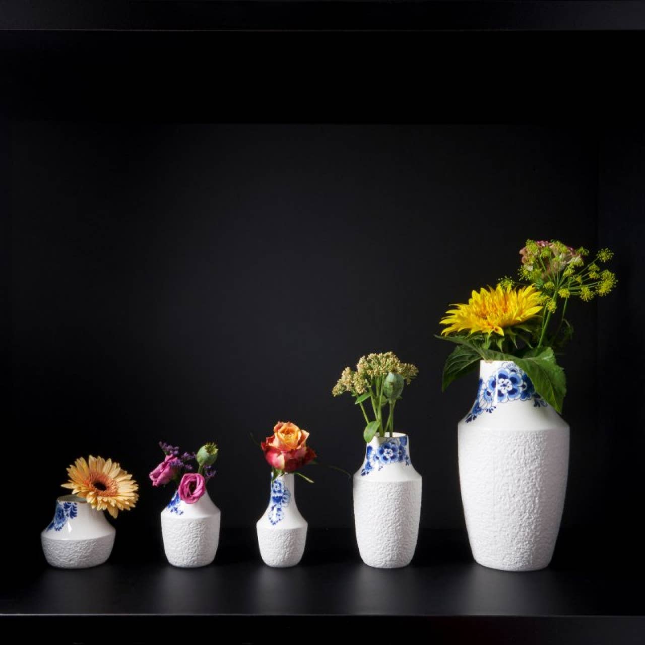 Blaue Blütenvase 4