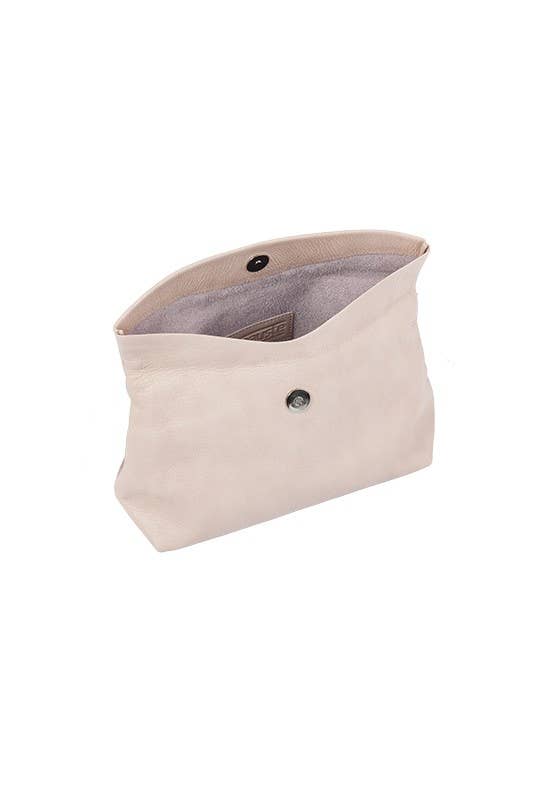 Große Tasche aus puderrosafarbenem Leder