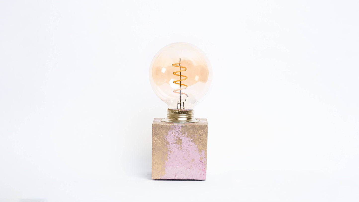 Patina-Lampe - Rosa Beton & Goldene Patina: Ohne