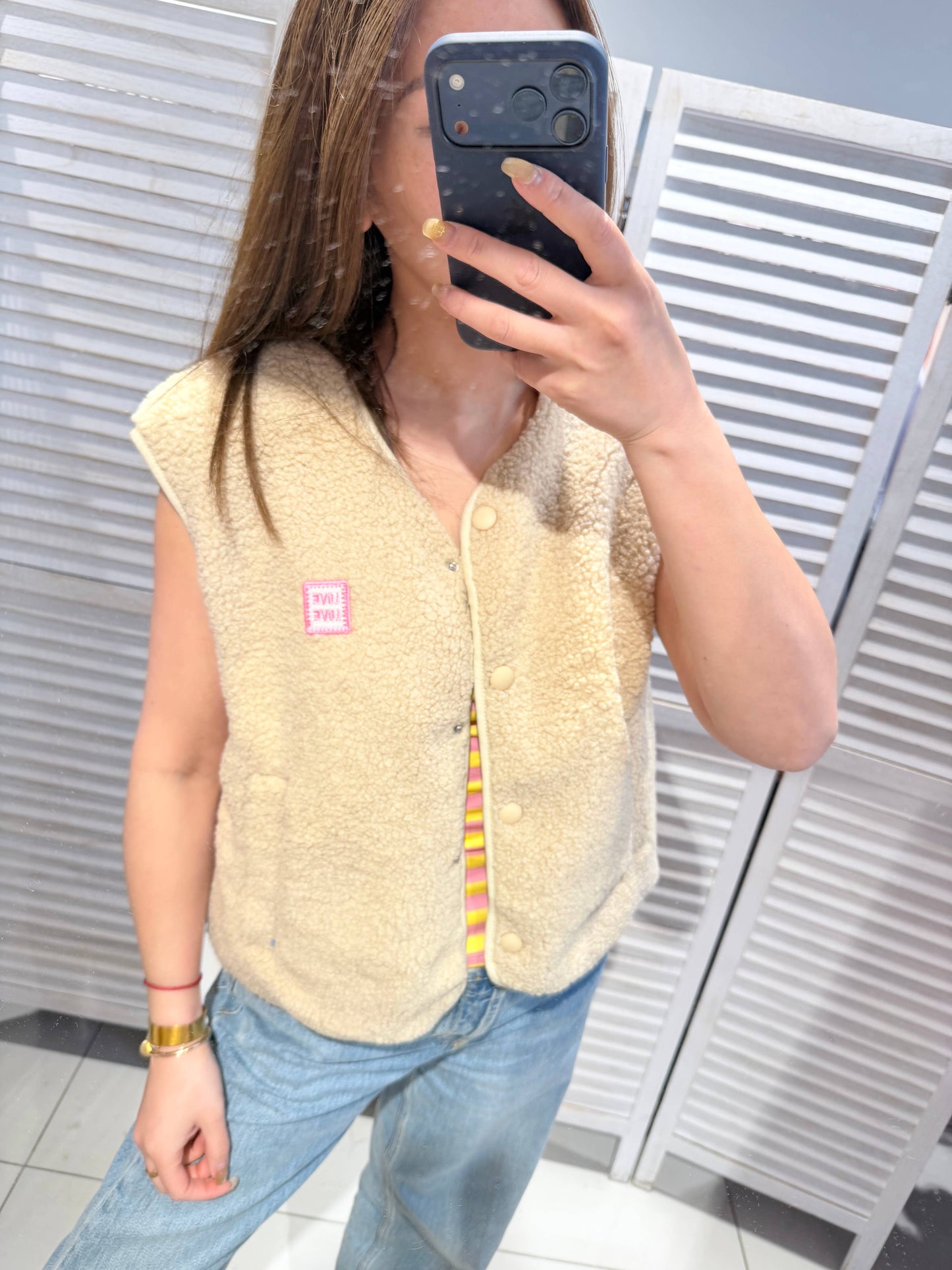 Ärmellose Weste aus Kunstpelz: Beige / Eine Größe