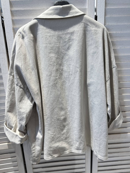 Bestickte Damenjacke mit Taschen: Beige / Taille unique