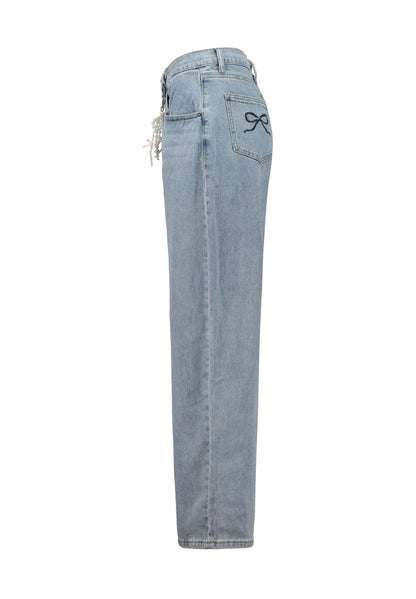 Jeans mit Schleifen