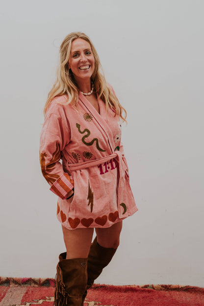 TOUT x Spiritjunkies - Samt-Kimono Rosa Magie