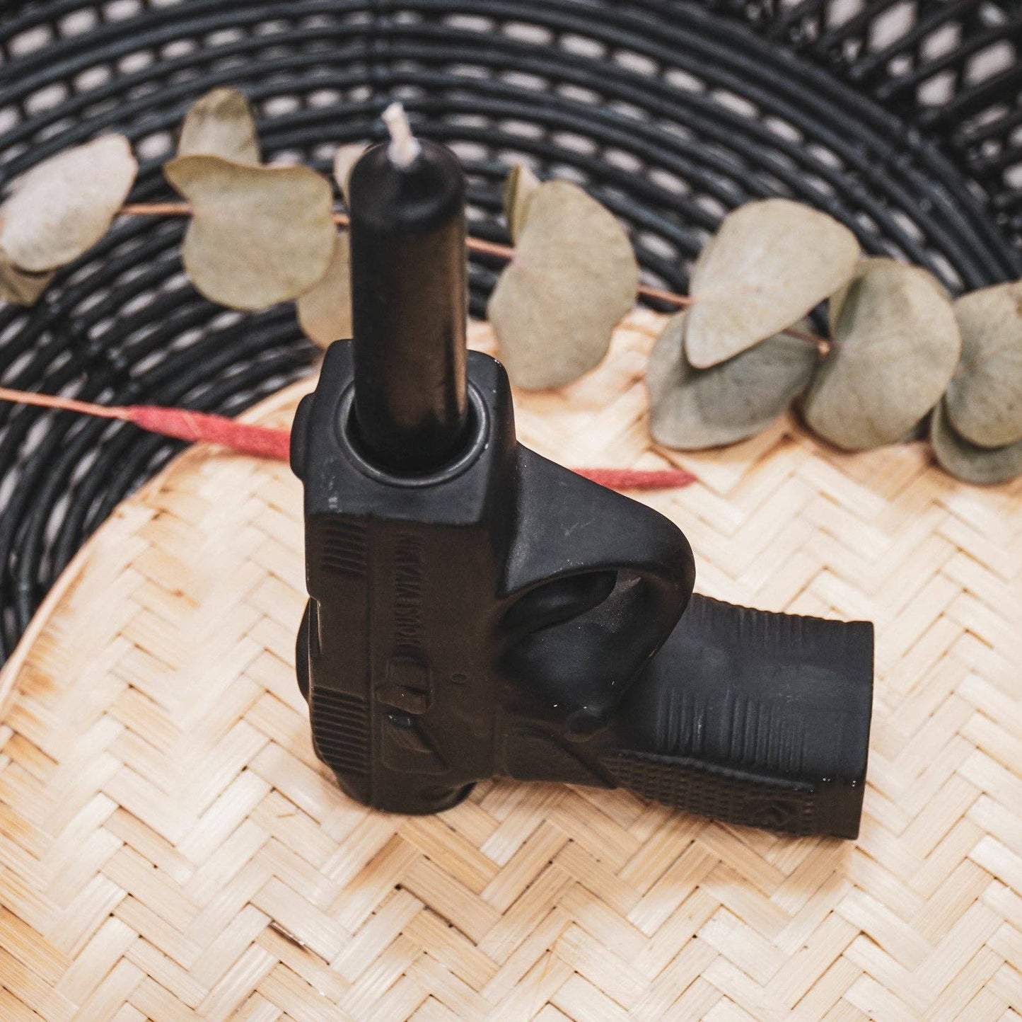 Kerzenhalter - Pistole - Keramik - Schwarz - 12x5x12cm