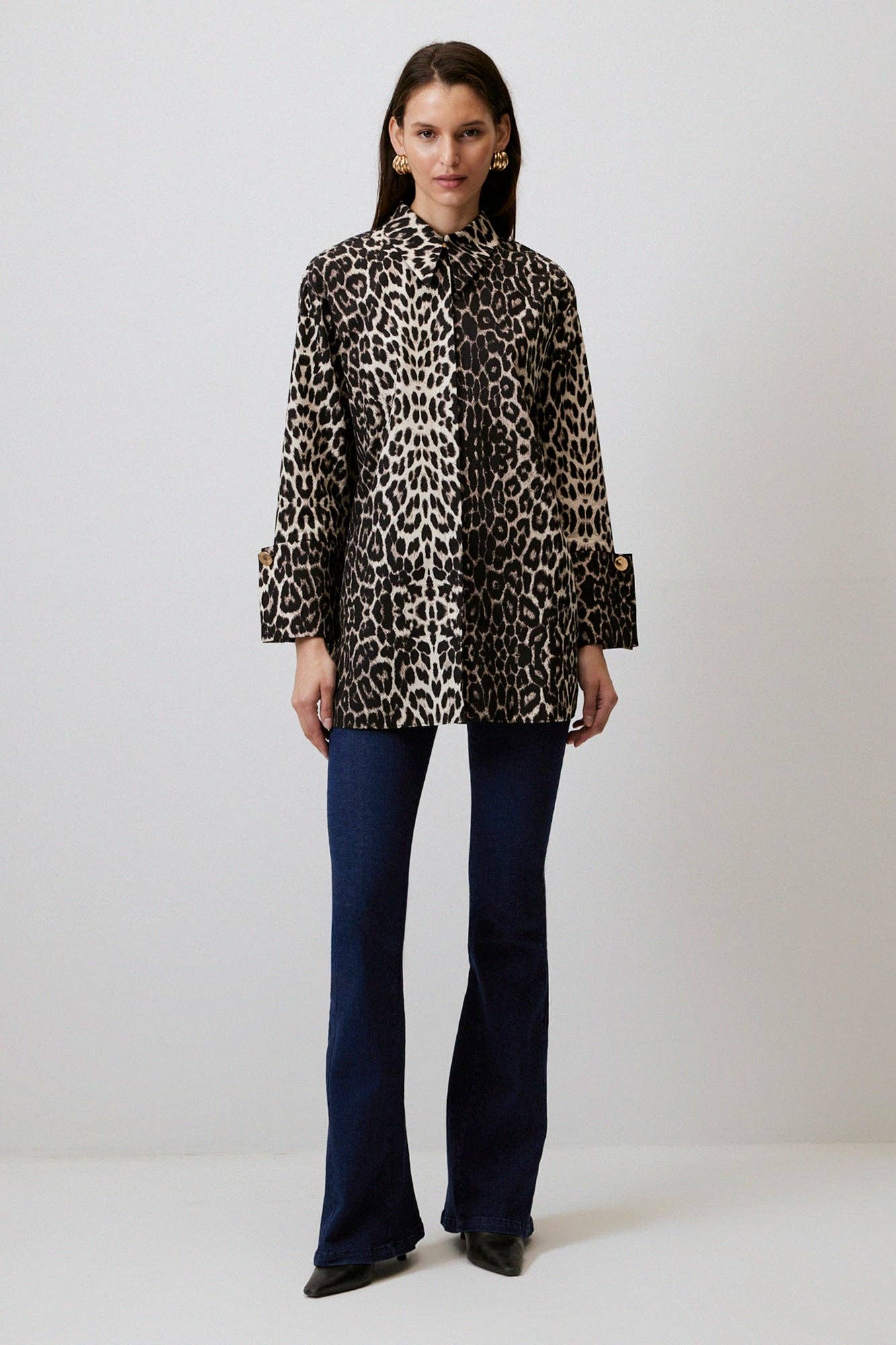 Leopardenmuster Baumwollhemd mit breiten Manschetten: Leopar / S
