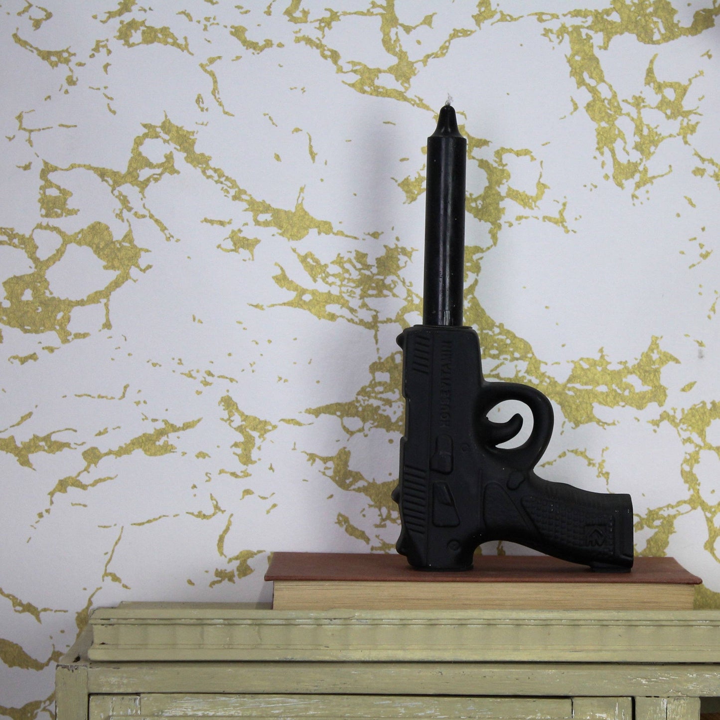 Kerzenhalter - Pistole - Keramik - Schwarz - 12x5x12cm