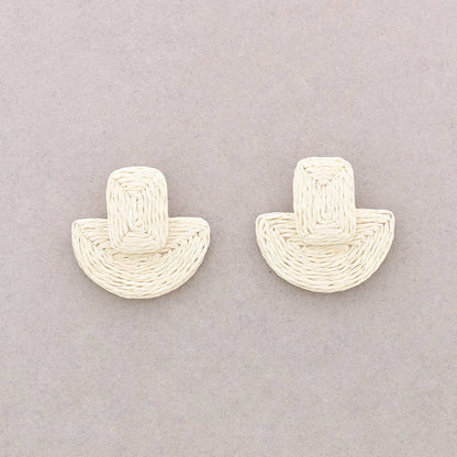 Geometrische Raffia-Ohrringe: Fuchsie